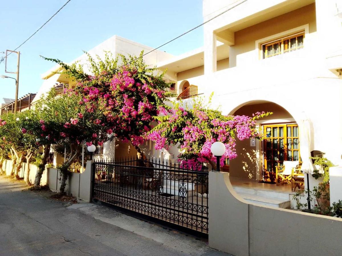 Irini Apartments Платаньяс Экстерьер фото