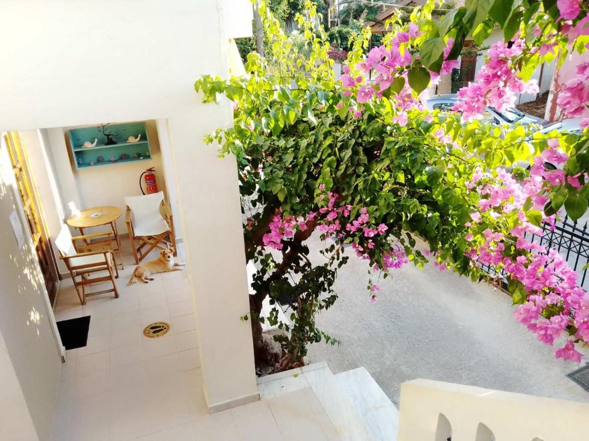 Irini Apartments Платаньяс Экстерьер фото