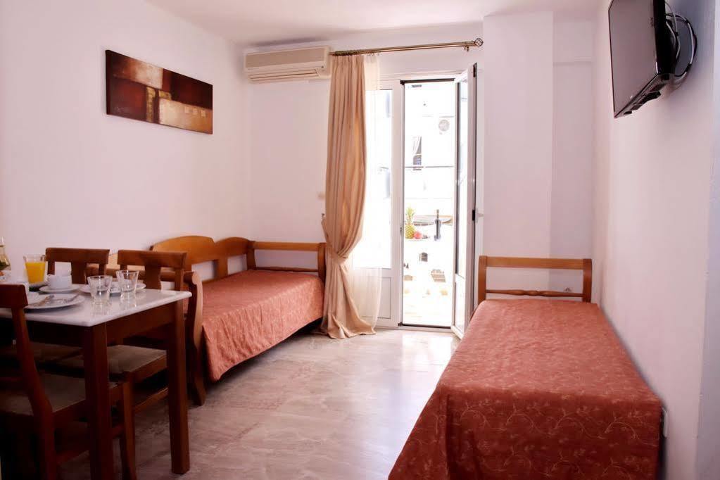 Irini Apartments Платаньяс Экстерьер фото