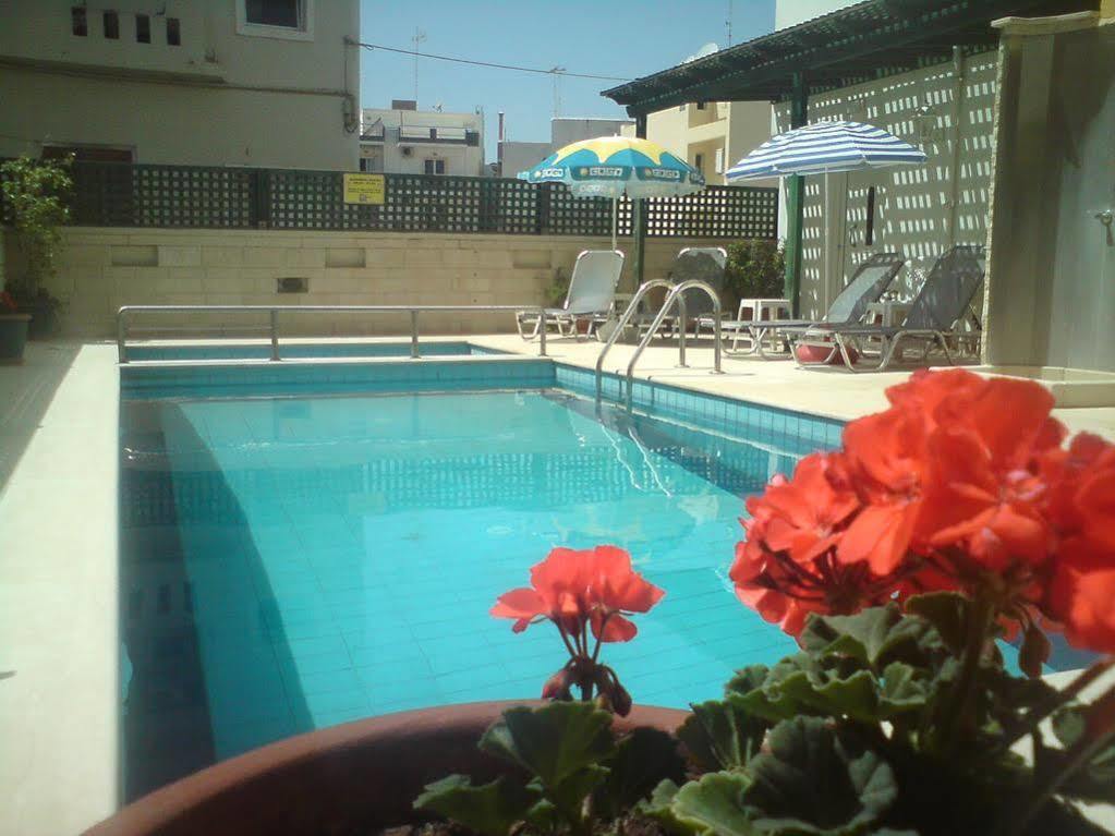 Irini Apartments Платаньяс Экстерьер фото