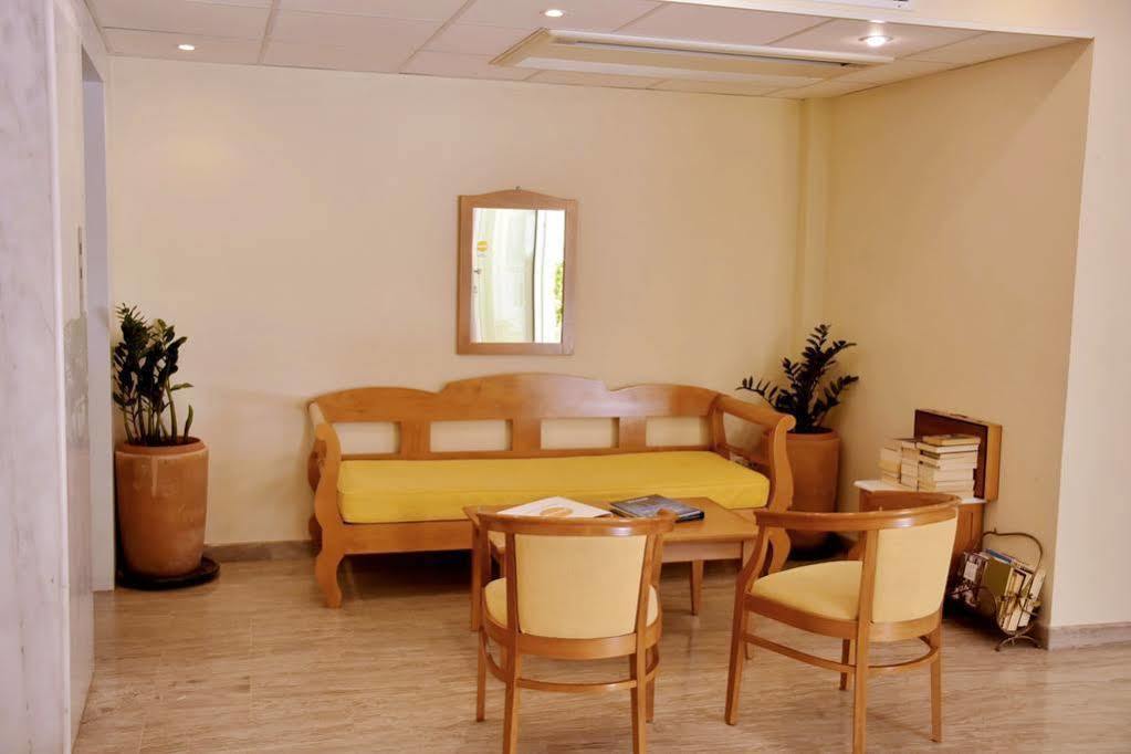 Irini Apartments Платаньяс Экстерьер фото